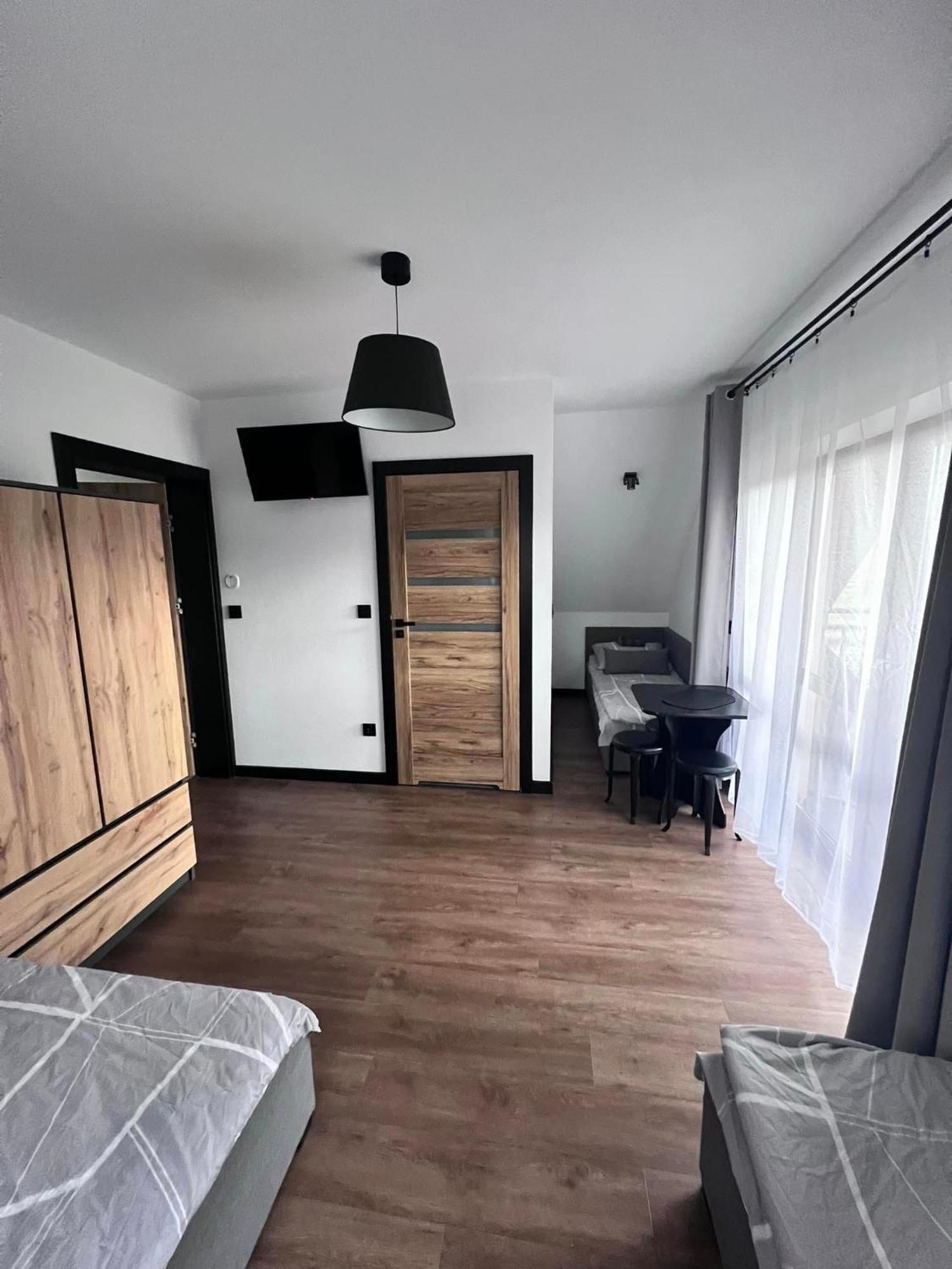 Male Ciche 36J Przy Ostrewkach, Widok Na Gory, Blisko Do Wyciagu Narciarskiego, Idealne Miejsce Na Wypad W Gory -Tarasowka-Zgorzelisko-Rusinowa Polana-Gesia Szyja-Palenica-Wiktorowki-Morskie Oko ムジャシフレ エクステリア 写真